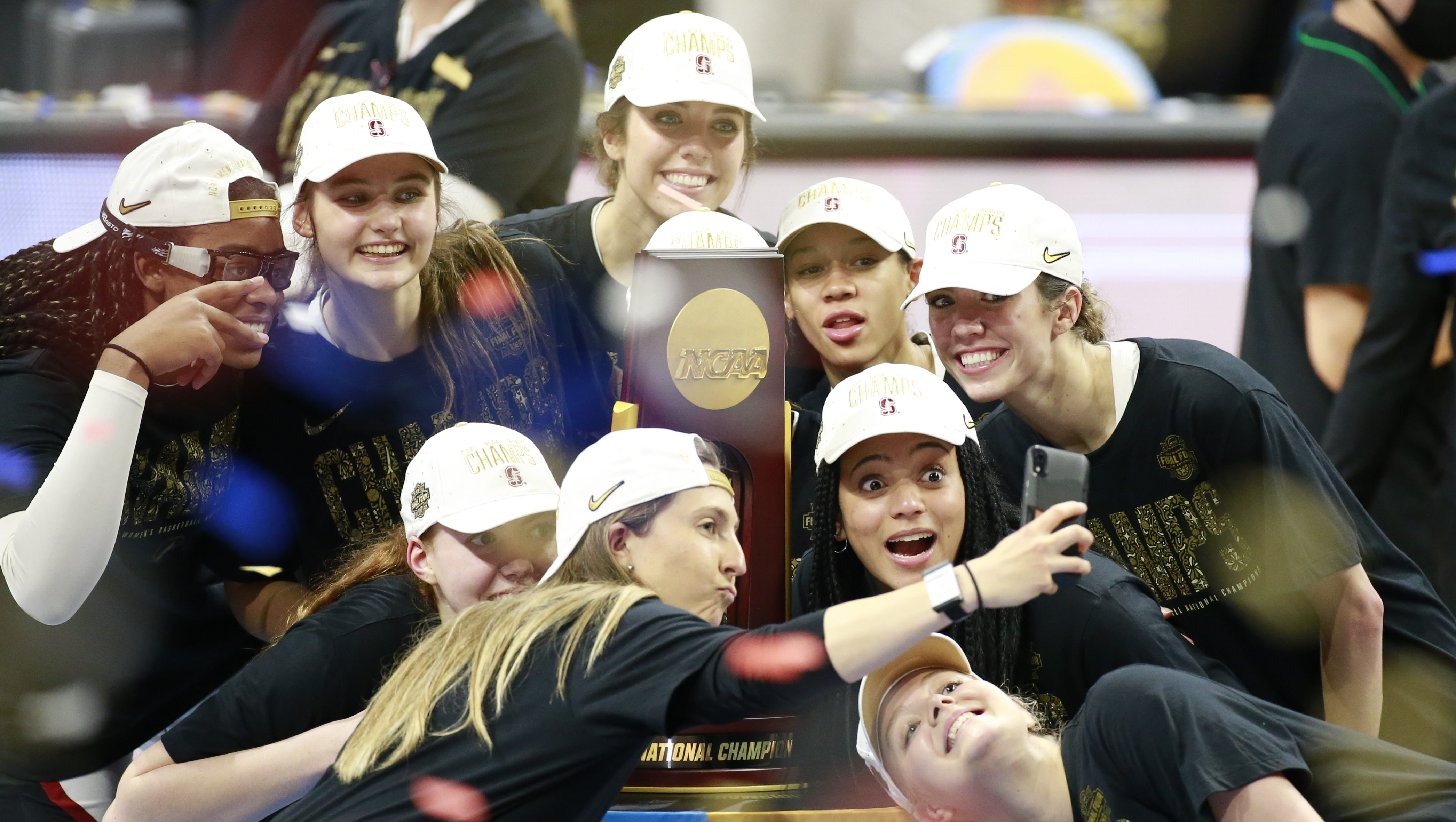 2021 NCAA national champion Stanford Cardinal women's basketball team