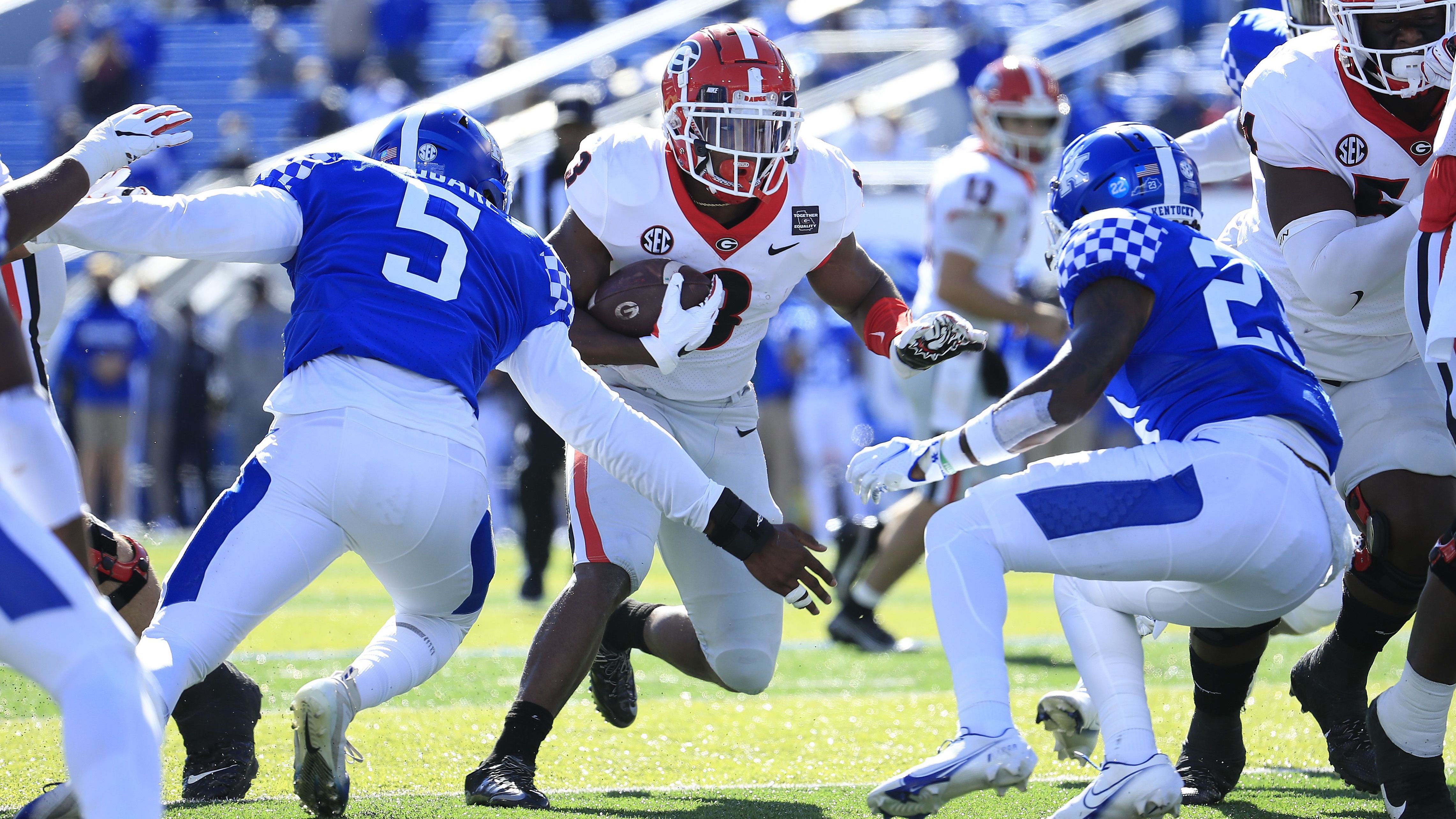 Kentucky football ranked for first time this season ahead of game at No. 1  Georgia