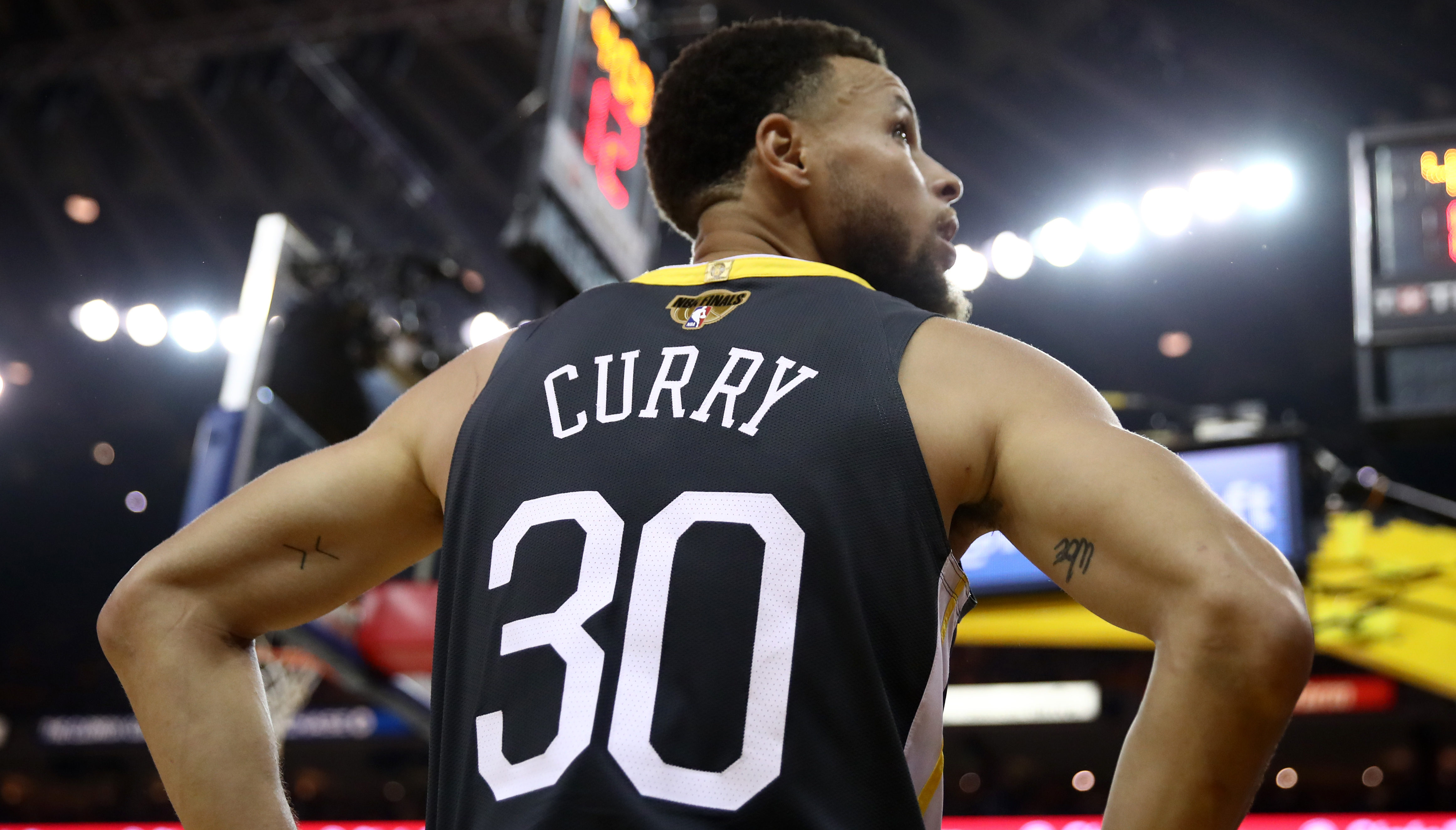 Ultimate Warrior: The Power of the Stephen Curry Jersey - Boardroom