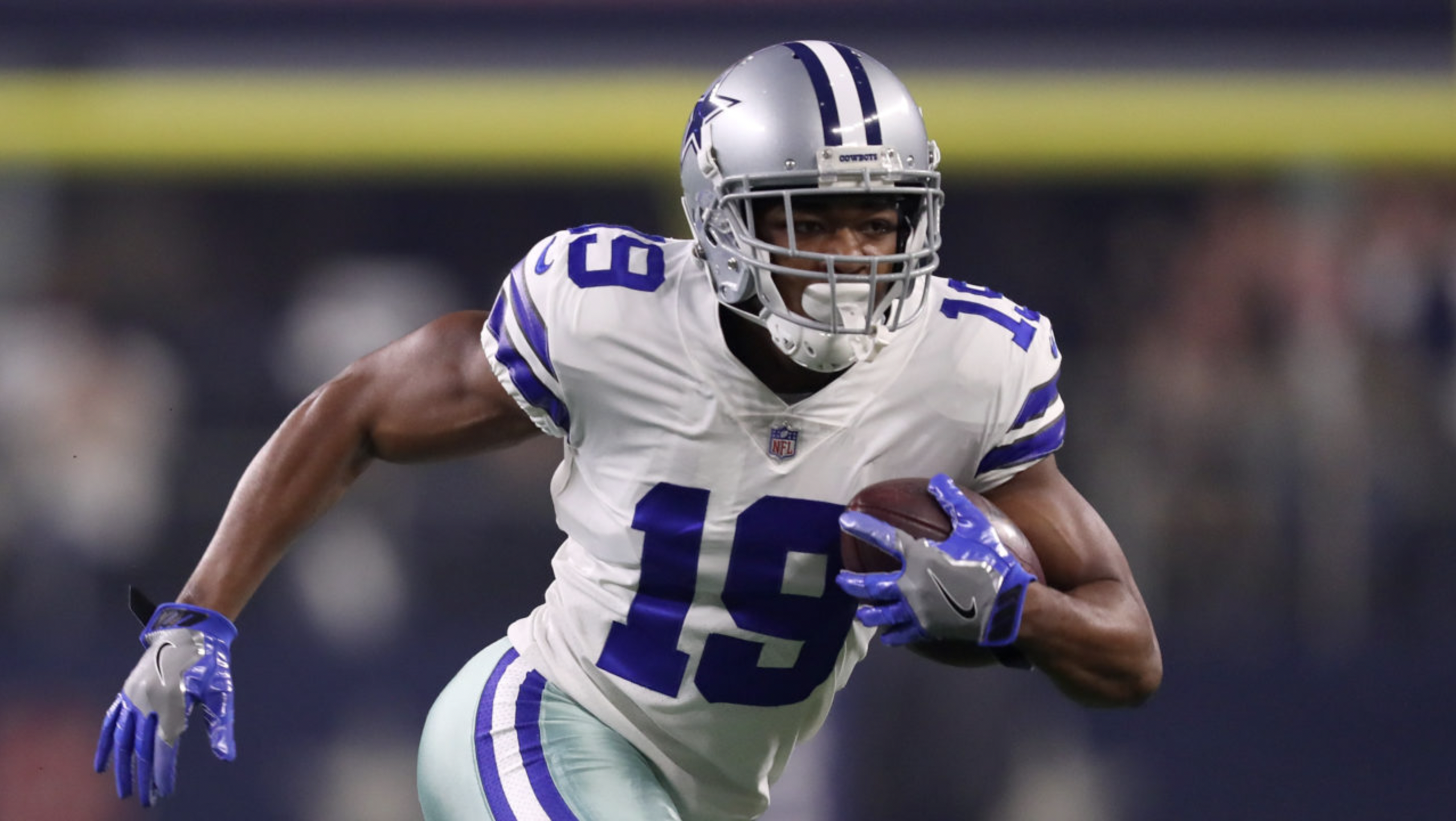 Jerry Jones: Amari Cooper's Contract Became Issue