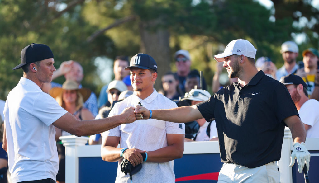 Photos: Aaron Rodgers, Tom Brady win 'The Match' in Las Vegas