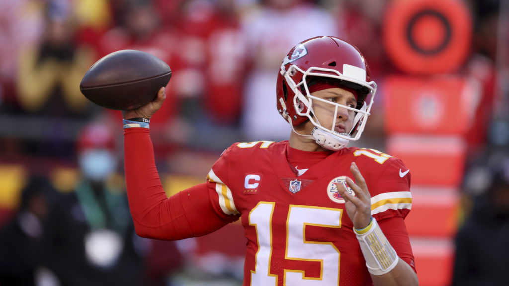 What the Patrick Mahomes record contract really means - Sports Illustrated