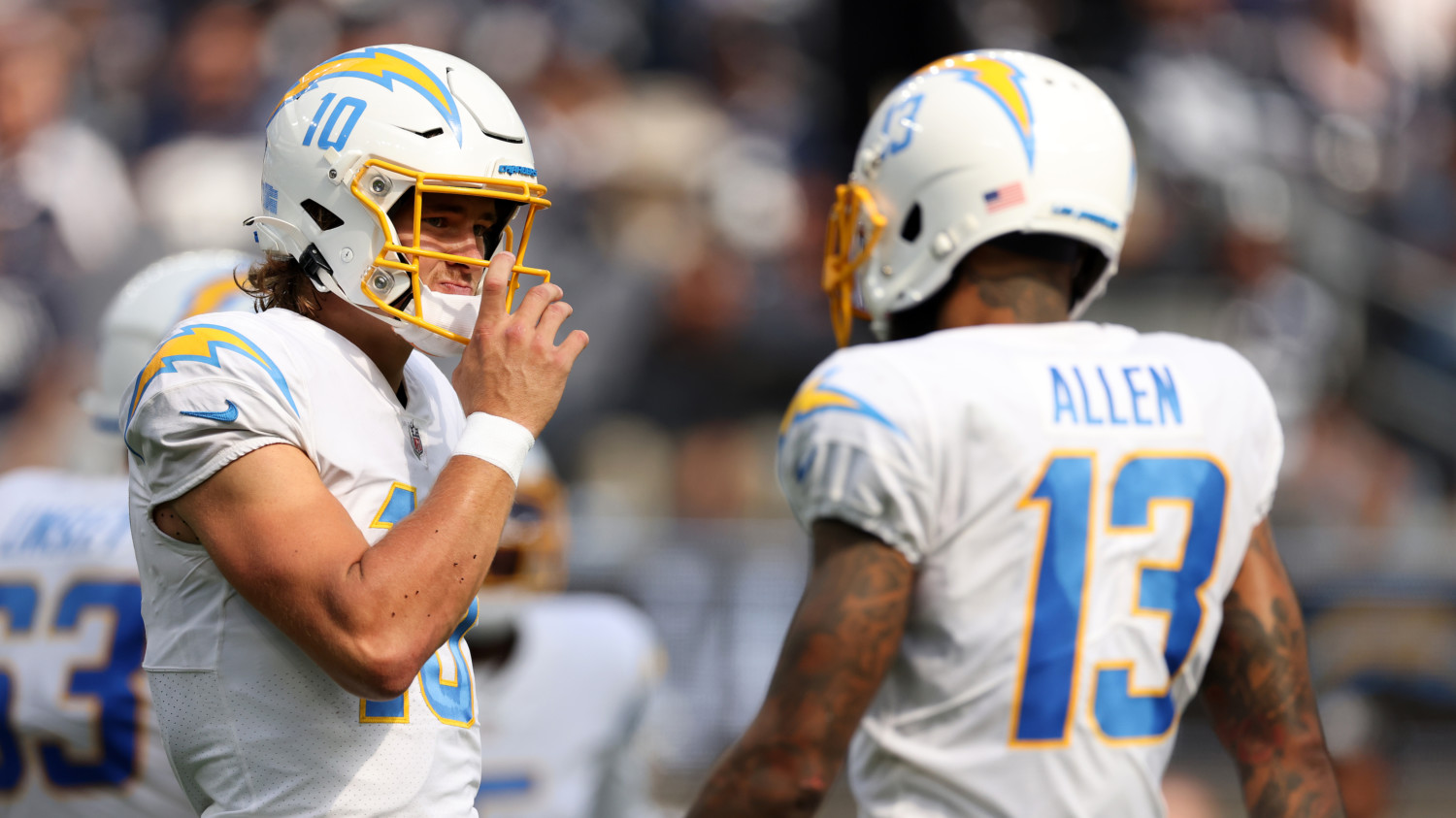 Justin Herbert and Keenan Allen of the Los Angeles Chargers News Photo -  Getty Images