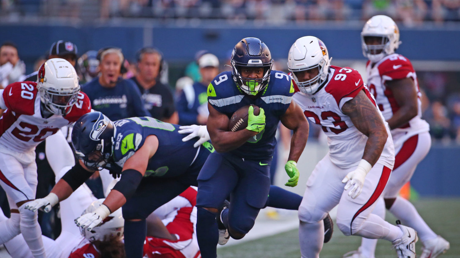 Seahawks survive Russell Wilson's return, top Broncos 17-16 - The Columbian