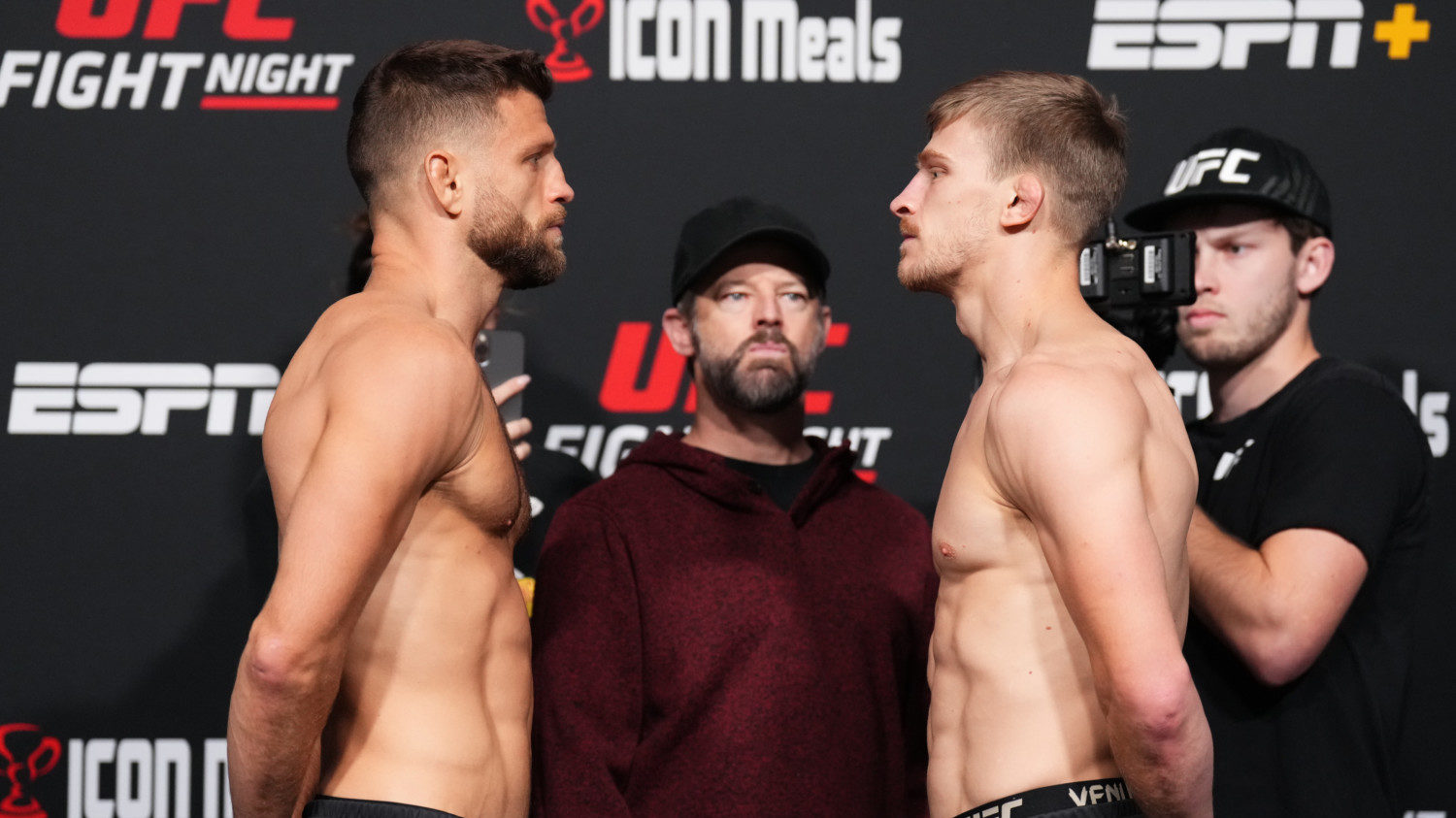 Calvin Kattar vs. Arnold Allen