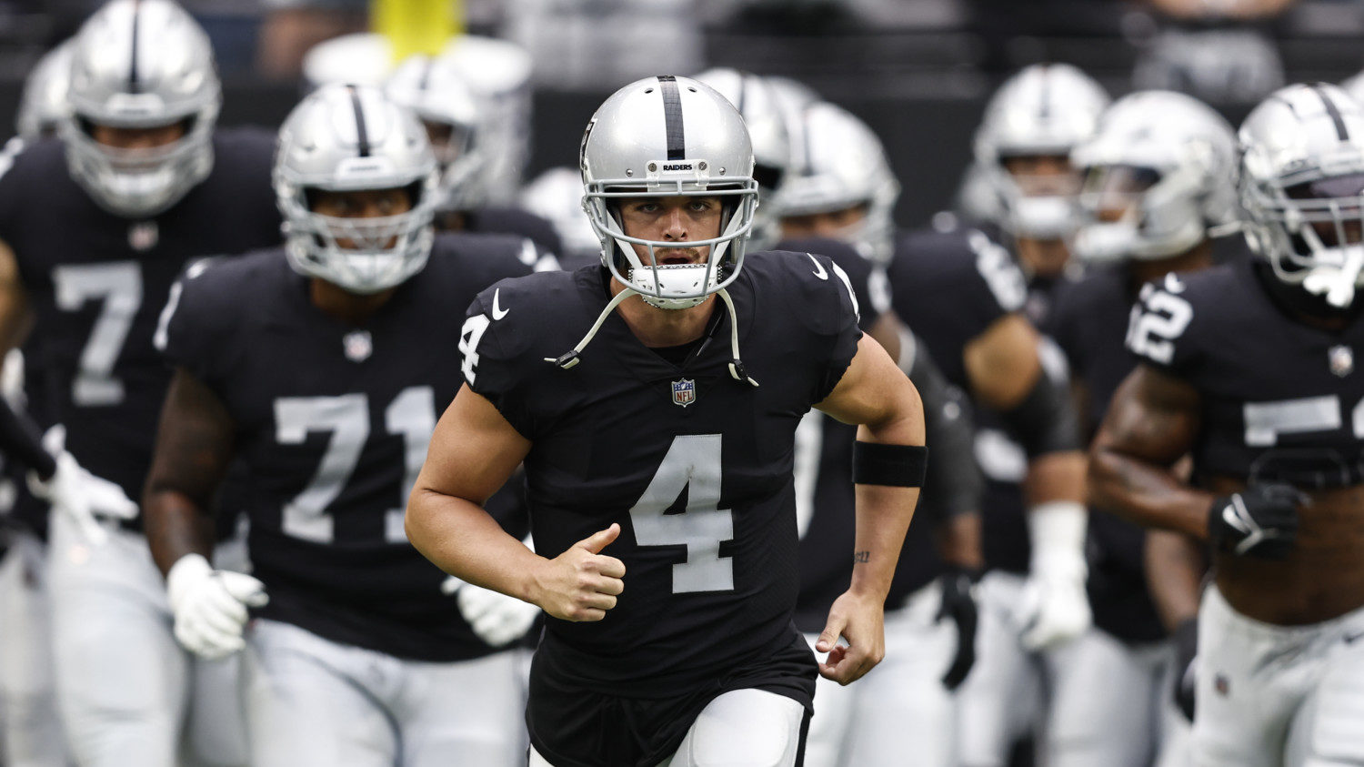 Derek Carr steps away from Las Vegas Raiders after surprise benching, Las  Vegas Raiders