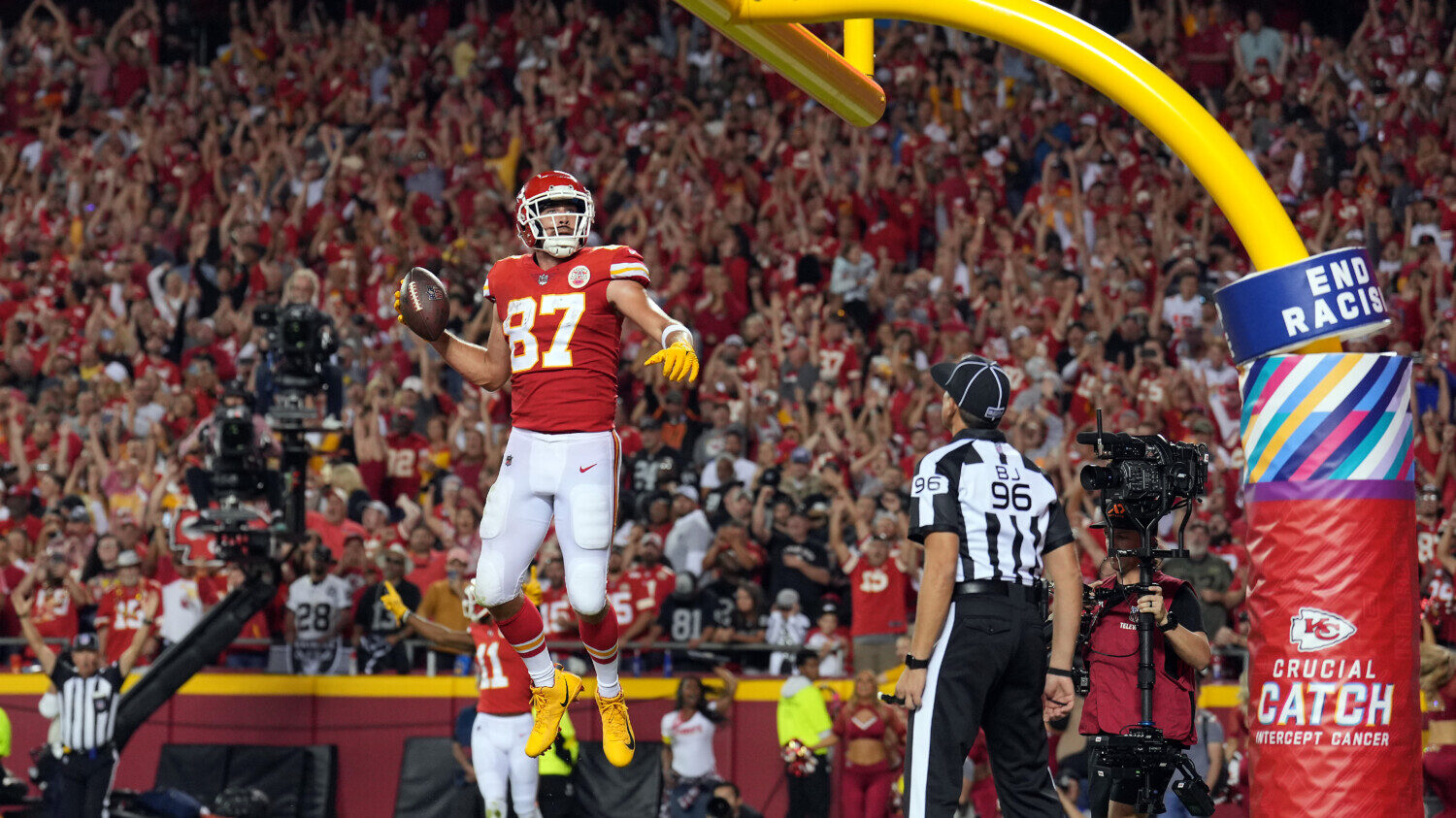 Super Bowl 2023 prediction: Bet this Chiefs vs. Eagles same-game