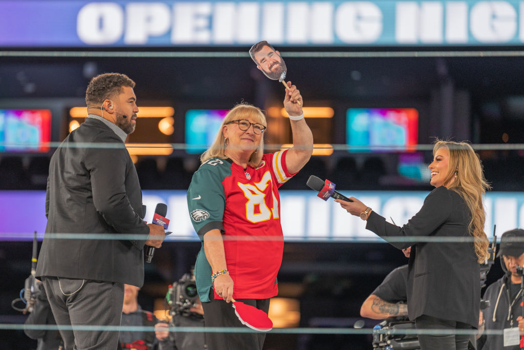 Donna Kelce reveals game day outfit ahead of sons' Super Bowl showdown