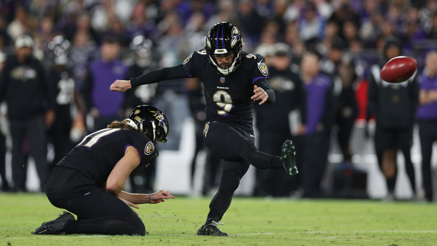 Highest-paid NFL Kicker & Punter of 2023: Who's No. 1?
