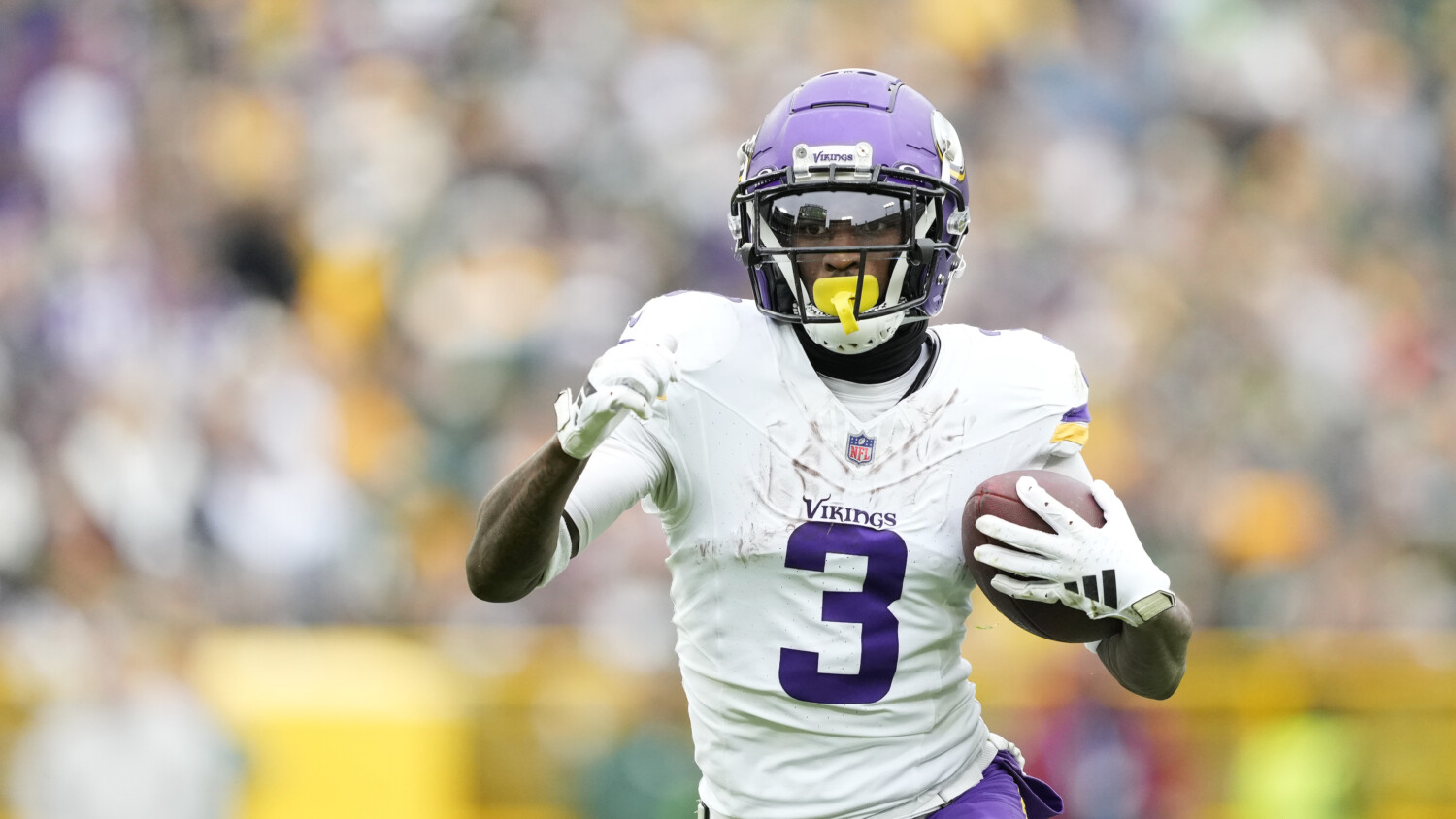 Vikings list Justin Jefferson questionable for Monday Night Football  against Bears
