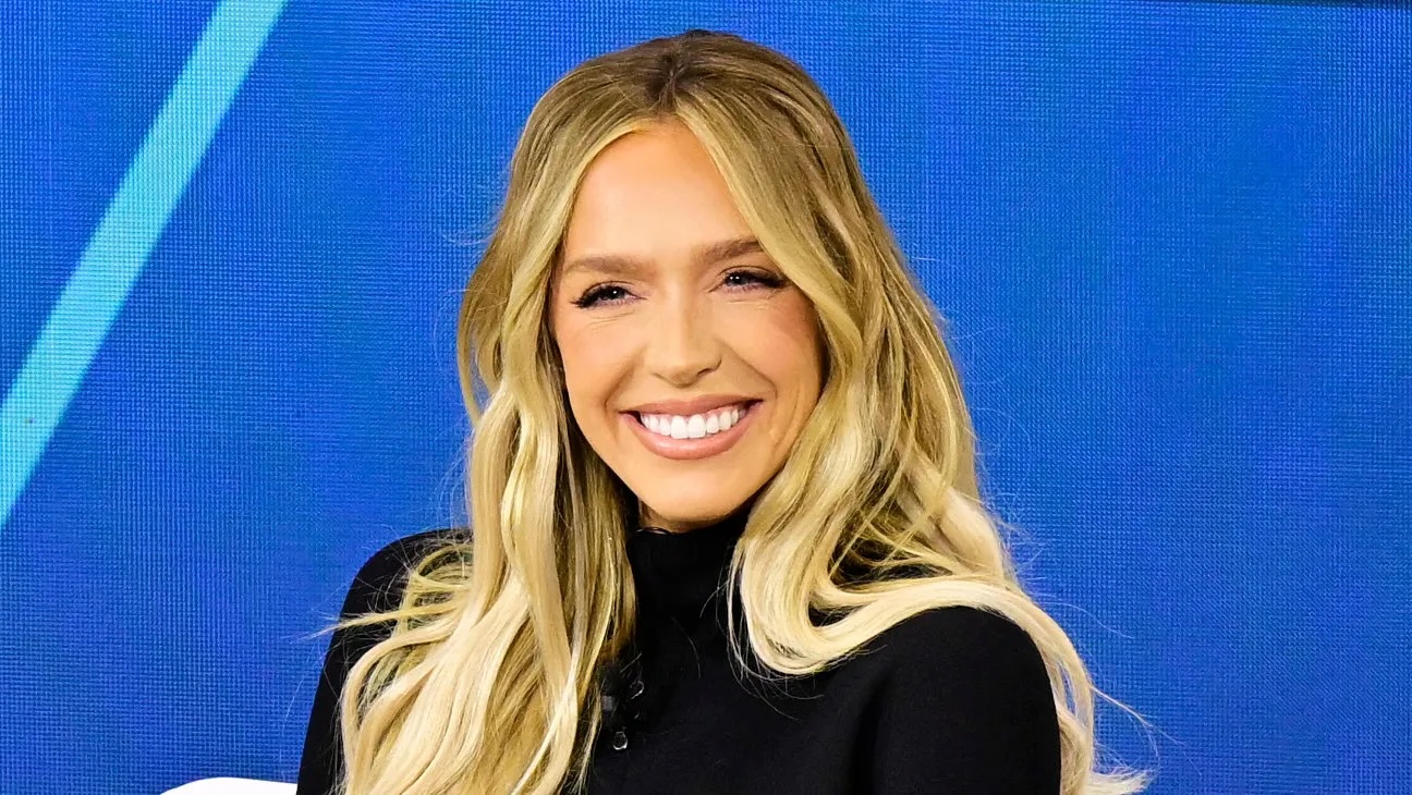 Alex Cooper is Getting Her Own Hulu Documentary | Headline to Go